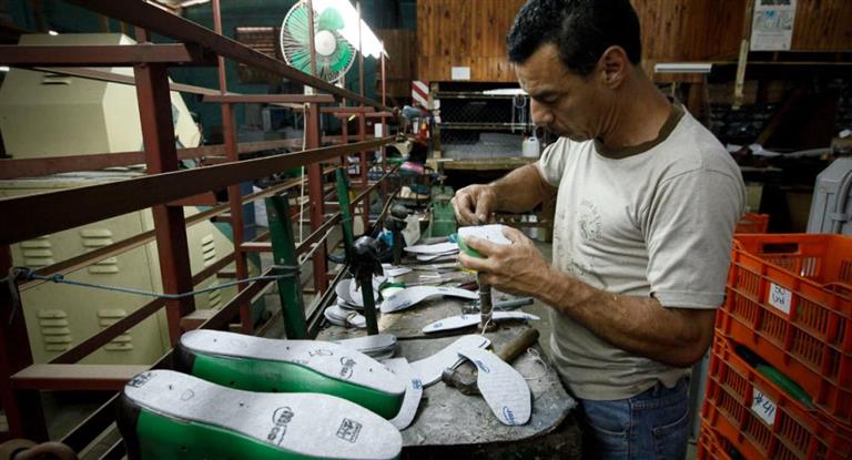 Gobierno busca ampliar el financiamiento a pymes con la restructuración del sistema de SGRs